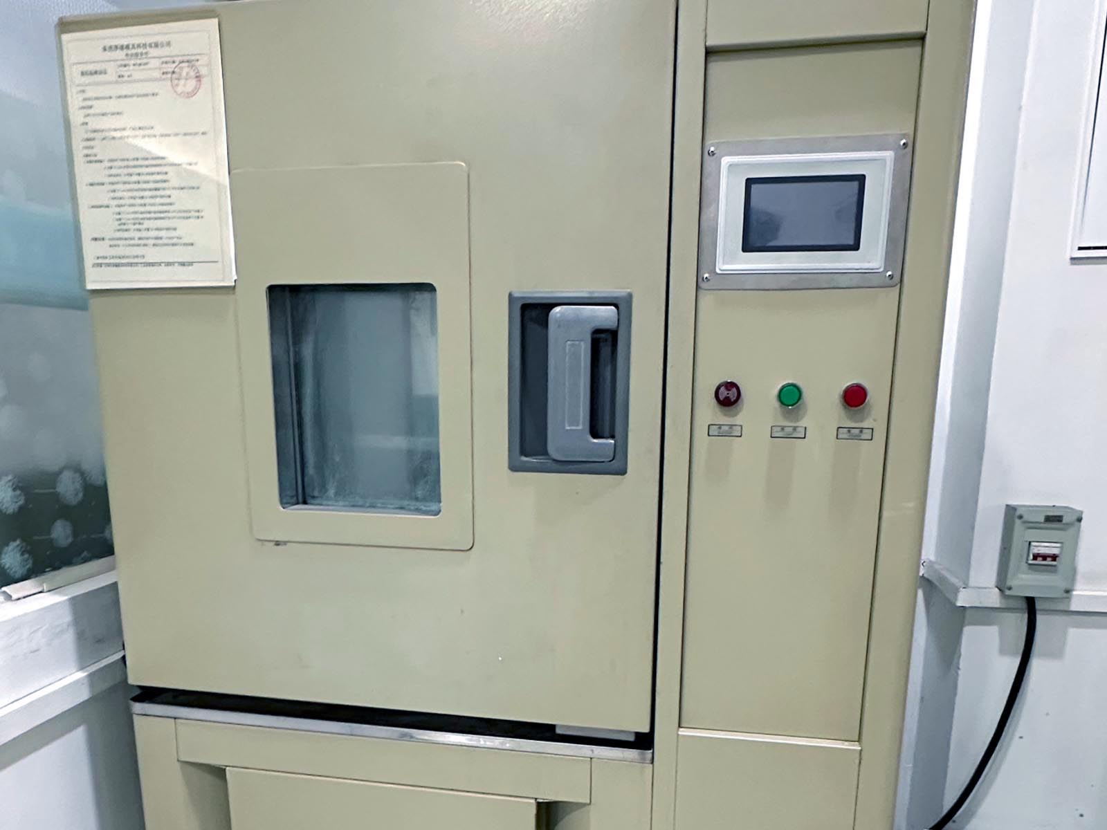 Impact resistance tester for injection molded housings and enclosures durability