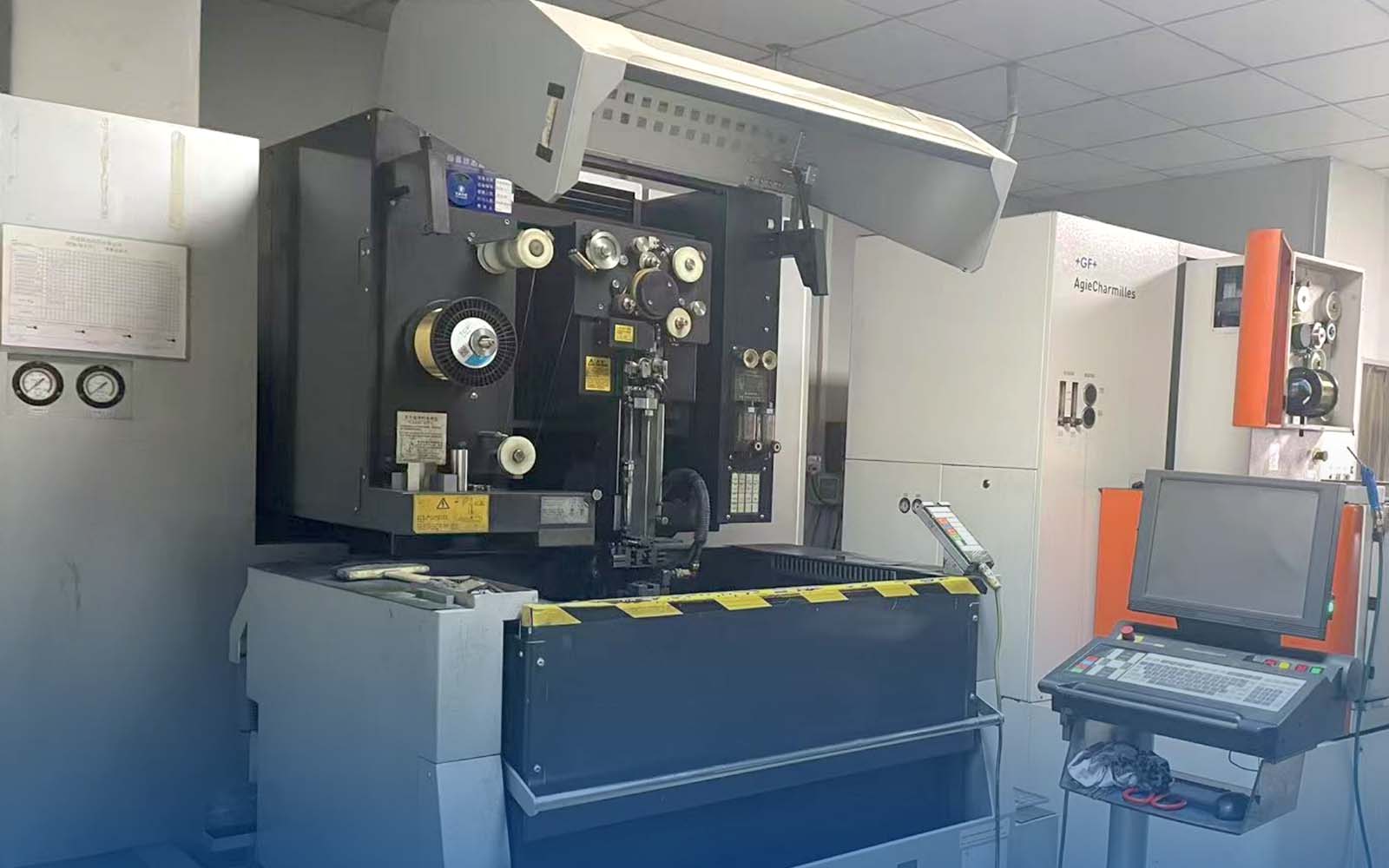 Makino high speed CNC machining center for precision tooling and custom components
